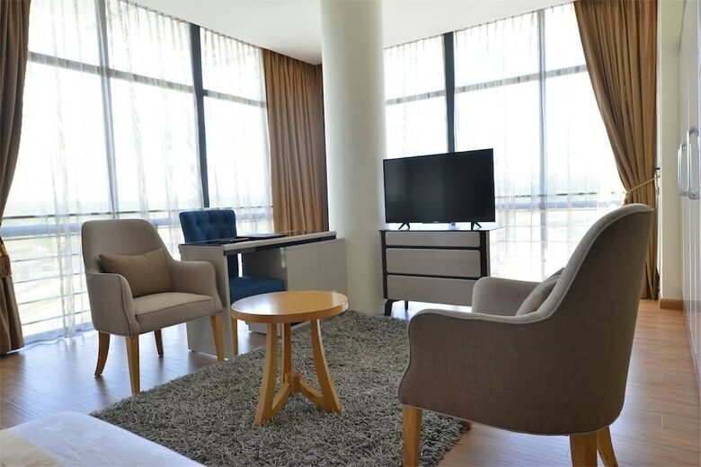 Wafa Hotel & Apartment