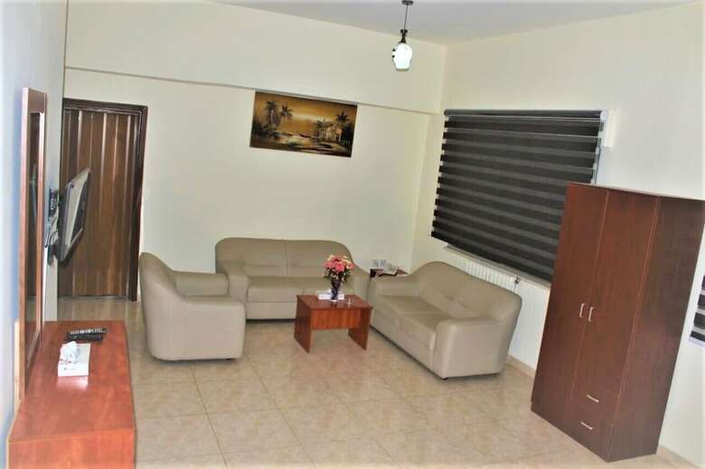 Al Nojoom Int'l Hotel