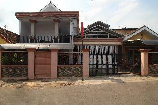 Oyo 2176 Amanah Syariah Residence