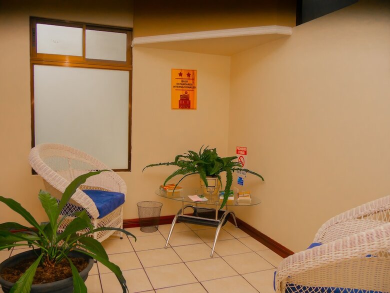 Bamboo Aparthotel Aeropuerto