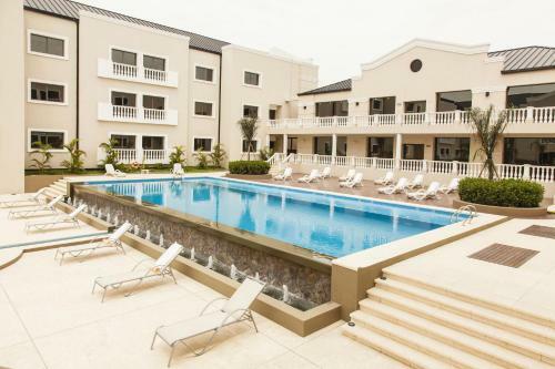 Howard Johnson Hotel & Casino