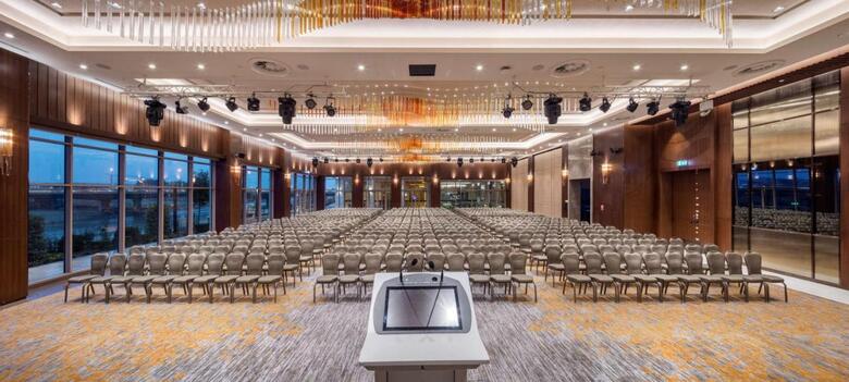 Hotel Doubletree By Hilton Skopje