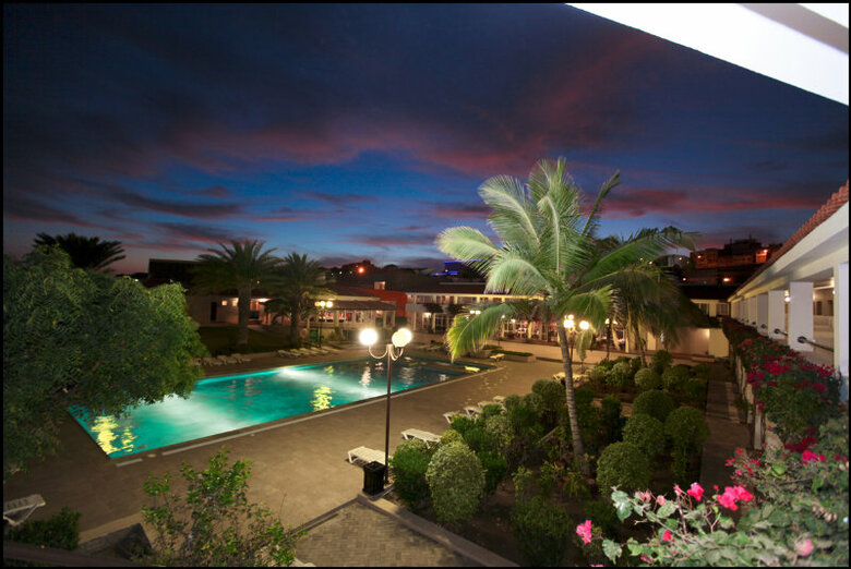 Hotel Pestana Tr�pico