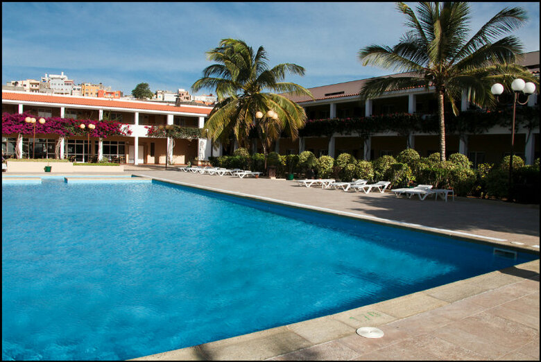Hotel Pestana Tr�pico