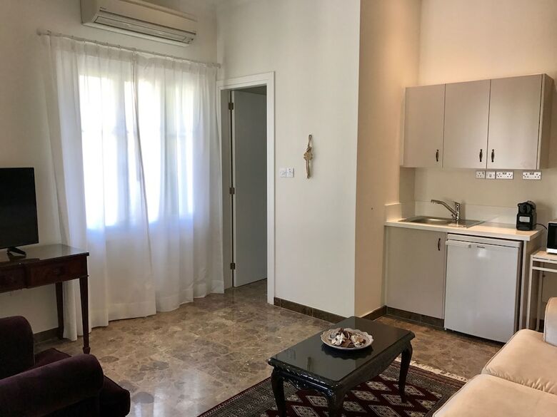 Apartamentos Avgi's Home