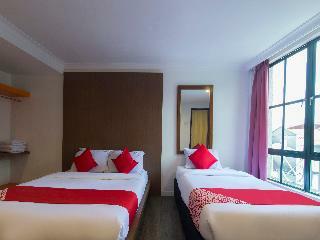 Oyo 1045 Azimuthhotel