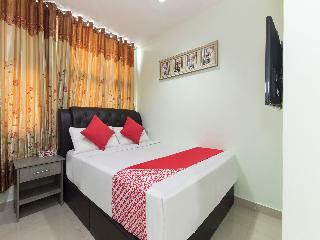 Oyo 444 Kl Empire Hotel