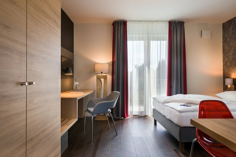Aparthotel Signature East Hotel Apartment
