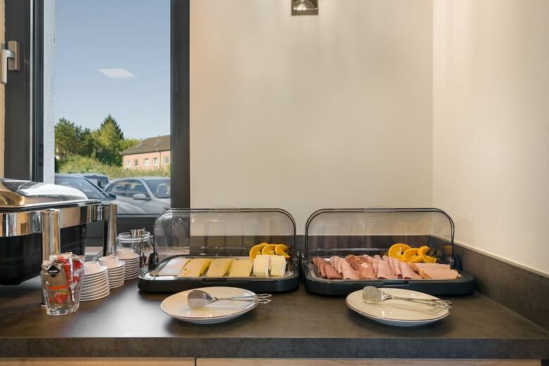 Aparthotel Signature East Hotel Apartment