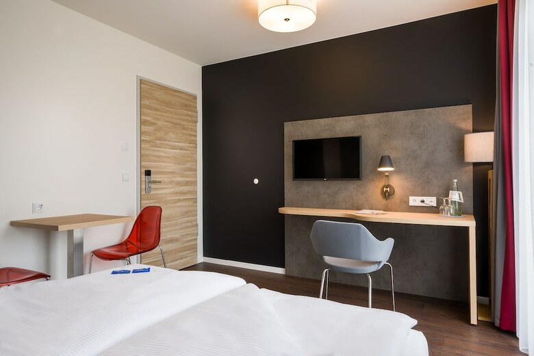 Aparthotel Signature East Hotel Apartment
