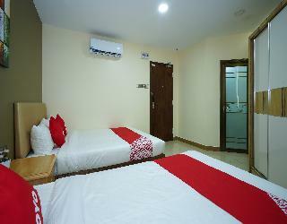 Oyo 43958 Enrich Hotel