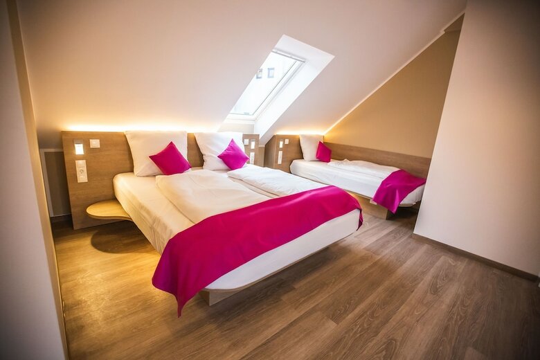 Hotel Luckys Inn Gmbh