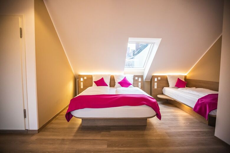 Hotel Luckys Inn Gmbh