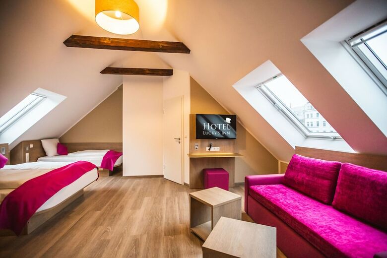 Hotel Luckys Inn Gmbh