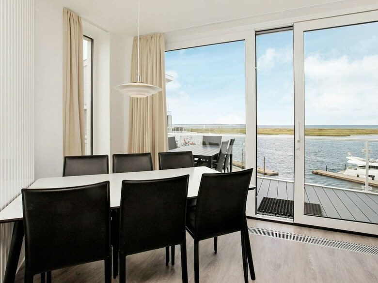 Apartamentos 5 Star Holiday Home In Wendtorf