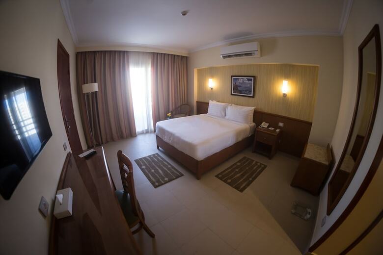 The Grand Plaza Hotel Smouha