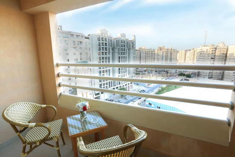 The Grand Plaza Hotel Smouha