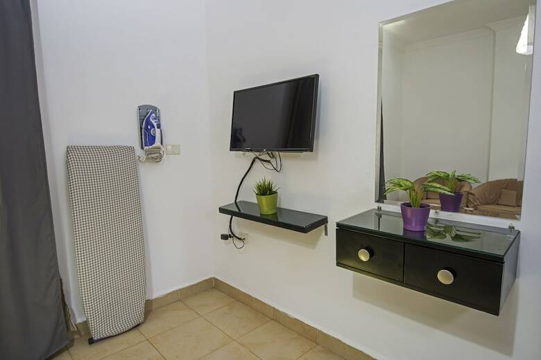 Aparthotel Lilly Apartments
