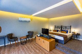 Azuu Boutique Hotel