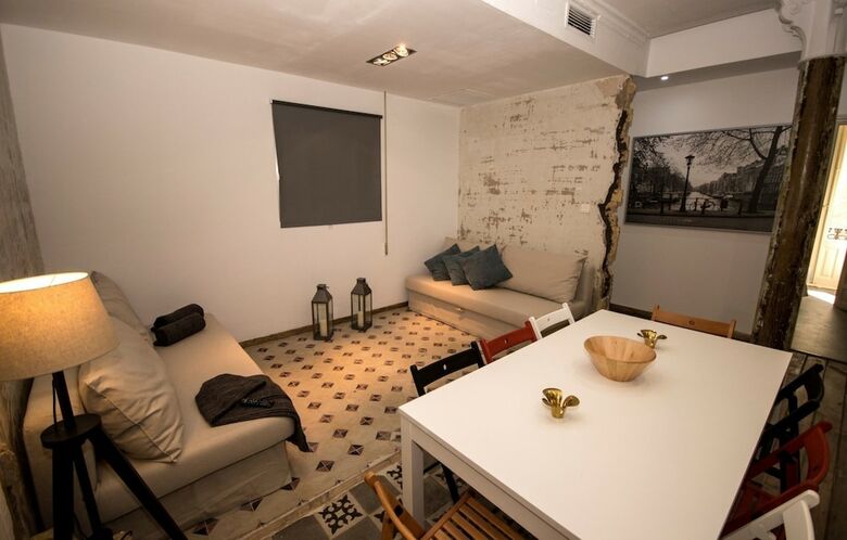 Art Boutique Colon Apartments