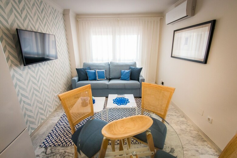 Holidays2malaga Malagueta Apartments