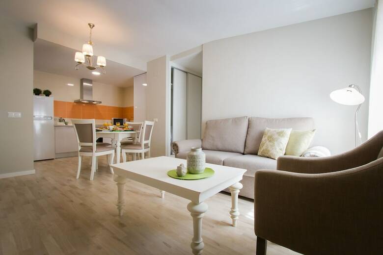 Holidays2malaga Suites Apartments