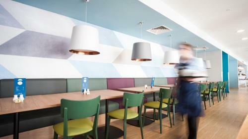 Hotel Holiday Inn Express Aberdeen Airport