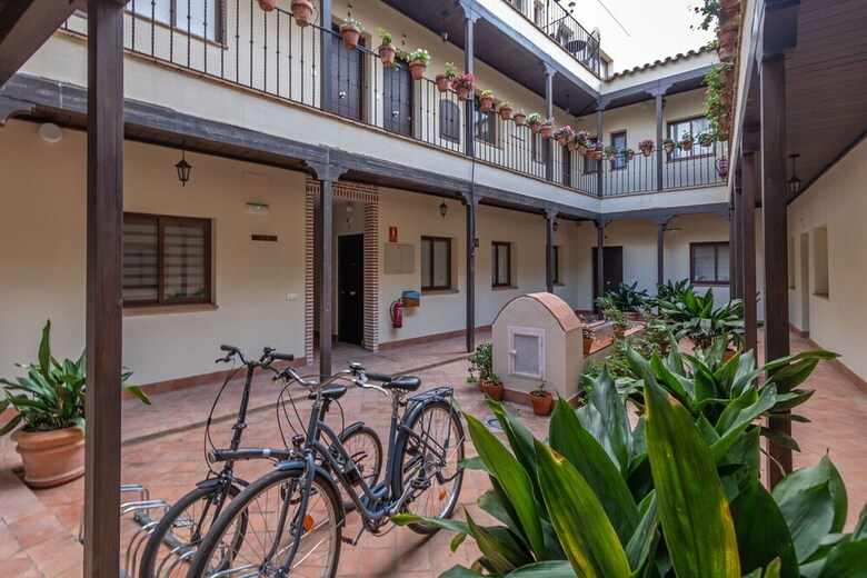 Apartamentos Lumbreras Deluxe Suite By Valcambre