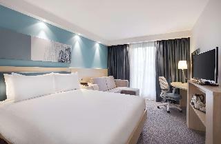 Hotel Hampton Inn By Hilton Bristol Airport