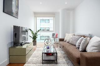 Hotel One Commercial Street Apartments