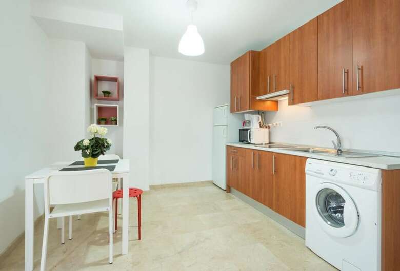 107404 - Apartment In Malaga