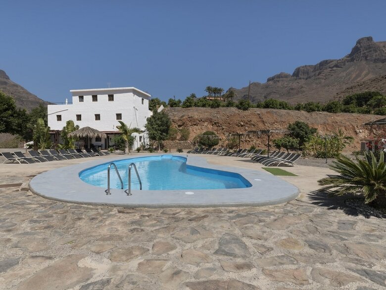 Secluded Bungalow In Fataga With Swimming Pool