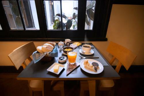 Hotel New Voga Guesthouse