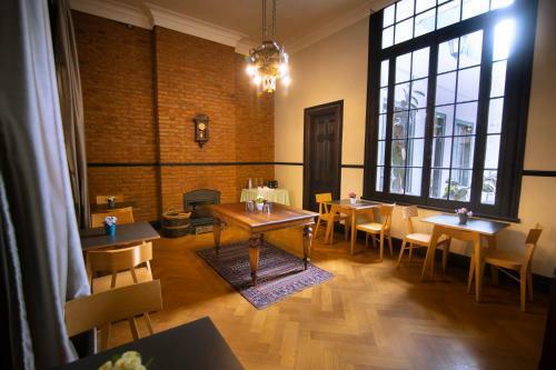 Hotel New Voga Guesthouse