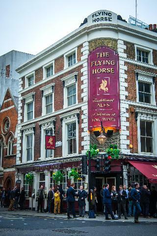 Albergue St Christopher�s Inn Liverpool Street