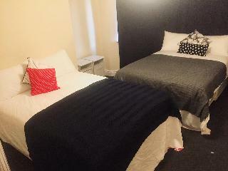 Hostal North London Cottage