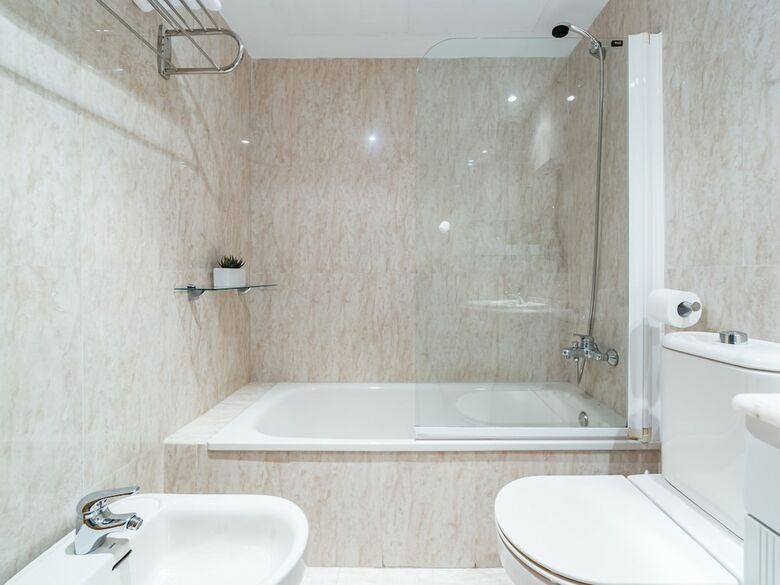 Apartamentos Travel Habitat Torre Francia