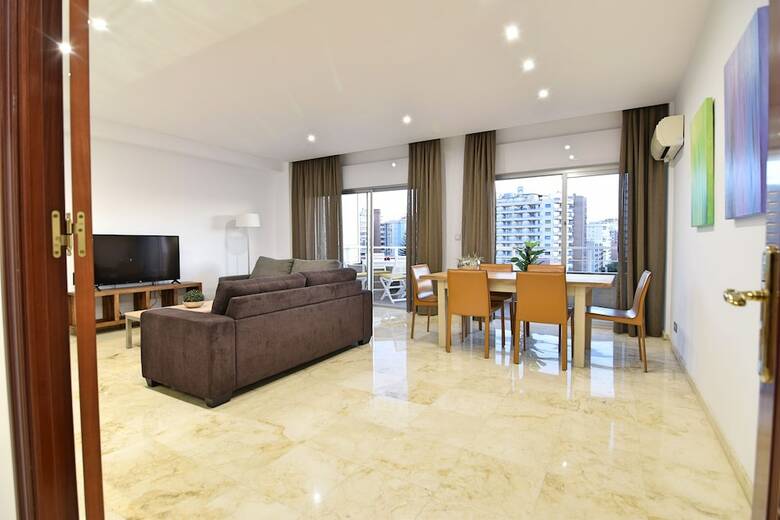 Apartamento Luxury Reding - Malagueta