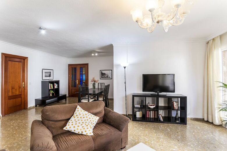 Apartamentos Rentcostadelsol Malagueta-canovas