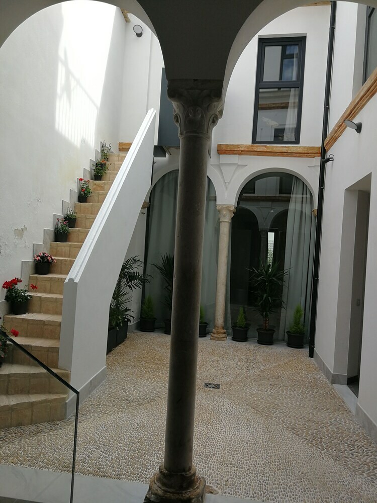 Apartamentos Patio De La Escalera, Santiago