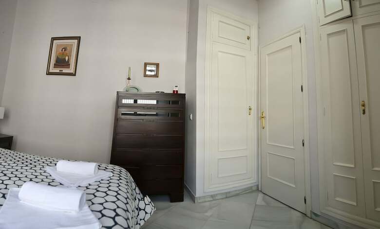 Apartamentos Situaci�n Excepcional Plza Ayuntamiento