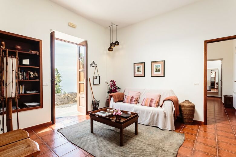 Casa Rural El N�spero By Isla Bonita