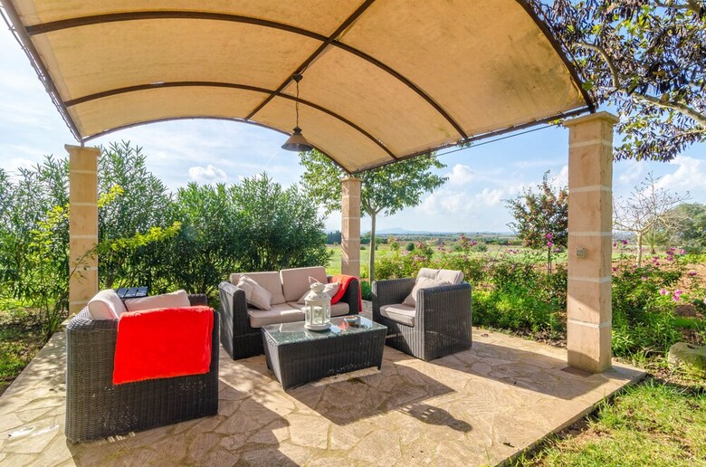 Apartamentos Agroturismo Es Pla De Llodra (sa Bugaderia)