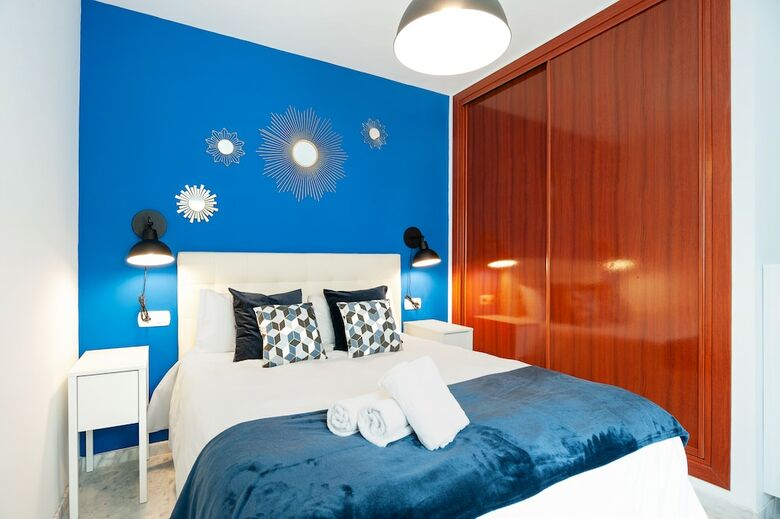 Alluring Apartment In Malaga Downtown