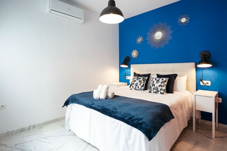 Alluring Apartment In Malaga Downtown