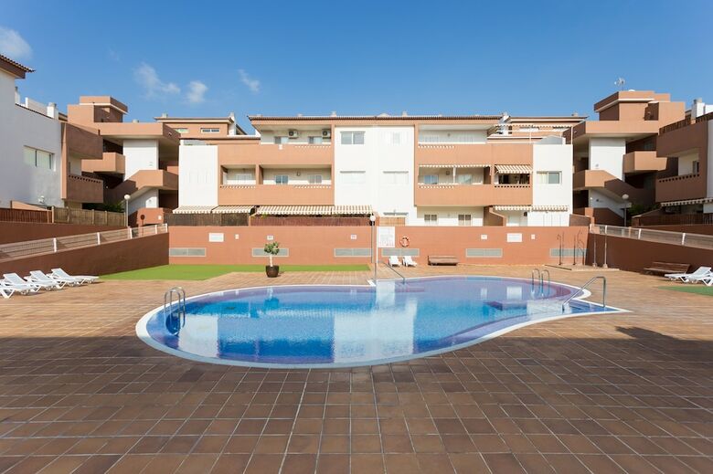 Homelike Cozy Apartment Puertito, Pool & Wifi