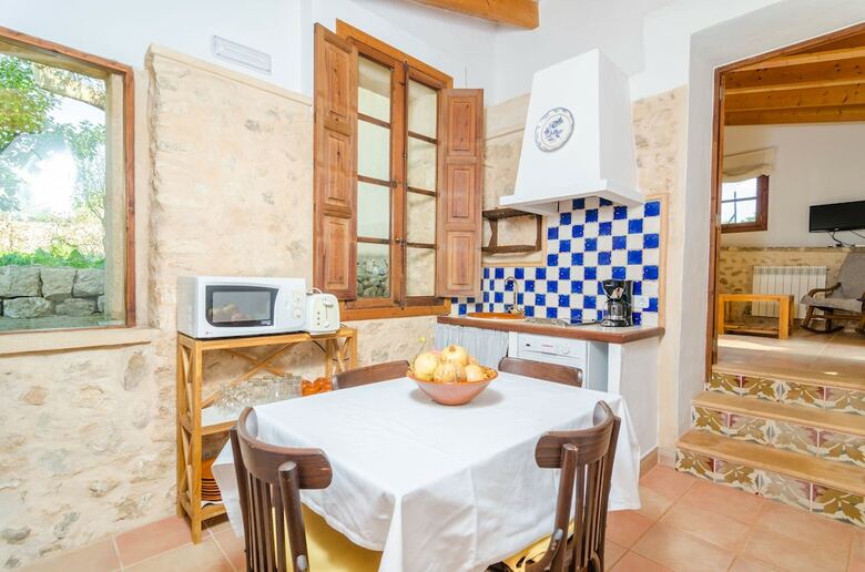 Apartamentos Agroturismo Es Pla De Llodra (sa Soll)
