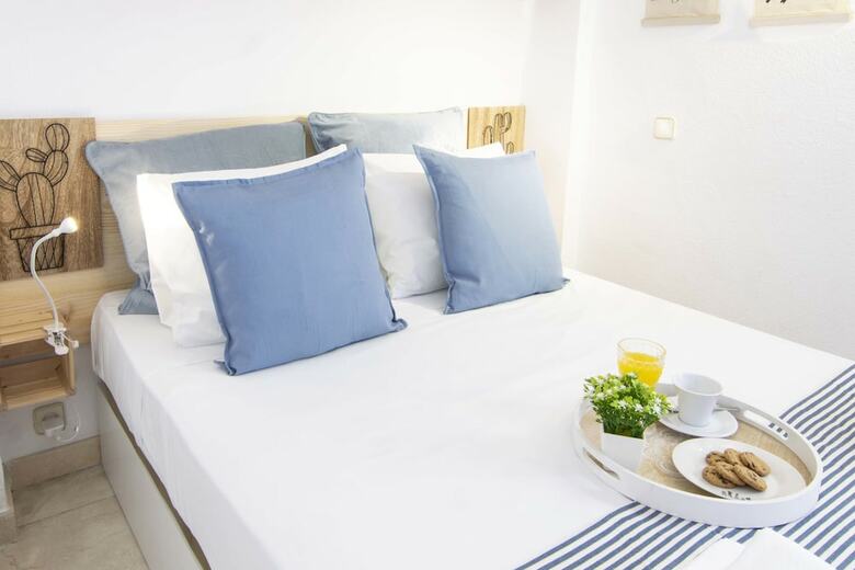 Apartamentos Letmalaga Entremares