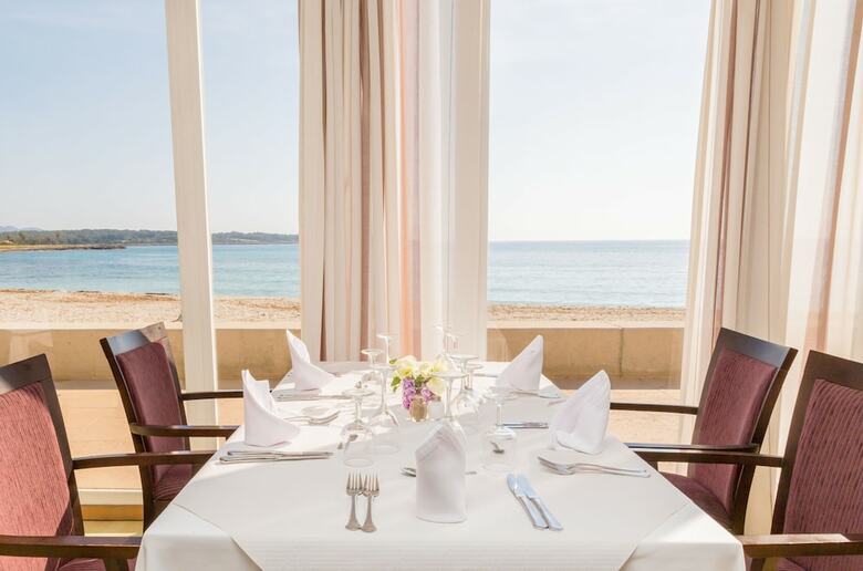 Hotel Club S'illot