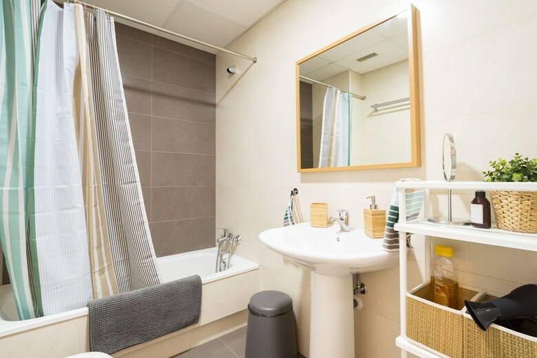 Apartamentos Homely M�laga Plaza Monta�o